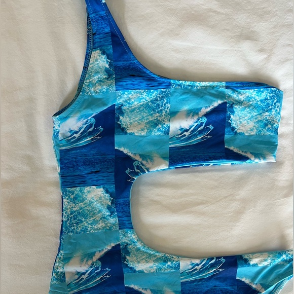 Frankie’s Bikinis One-Piece - Picture 3 of 3